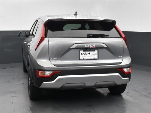 2025 Kia Niro LX