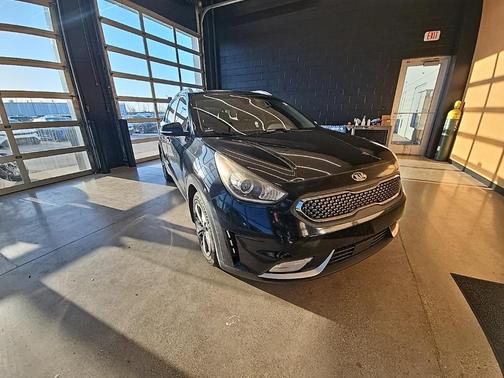 2017 Kia Niro EX