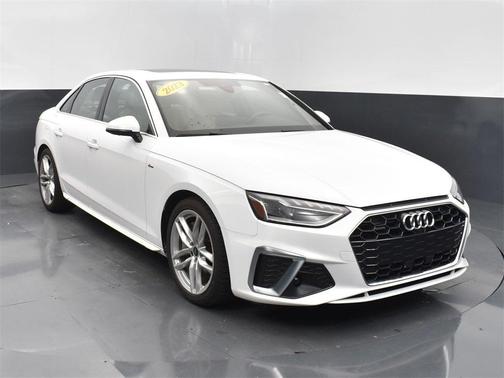 2023 Audi A4 45 S line Premium Plus