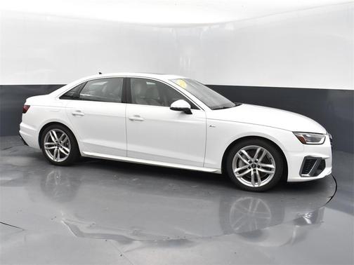 2023 Audi A4 45 S line Premium Plus