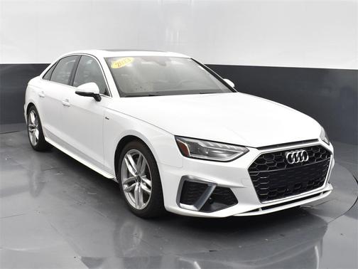 2023 Audi A4 45 S line Premium Plus