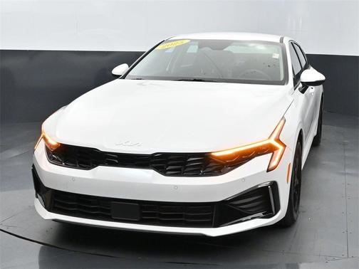 2025 Kia K5 LXS