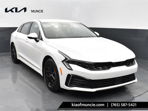 2025 Kia K5 LXS