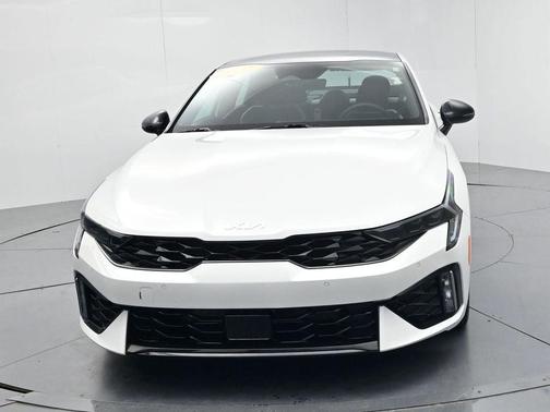 Snow White Pearl 2025 Kia K5 GT-Line