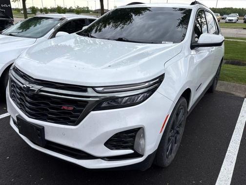 Summit White 2022 Chevrolet Equinox RS