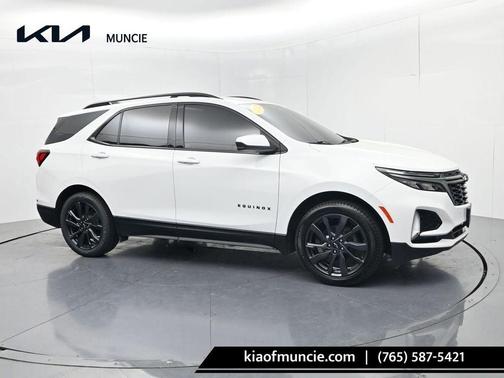 Summit White 2022 Chevrolet Equinox RS