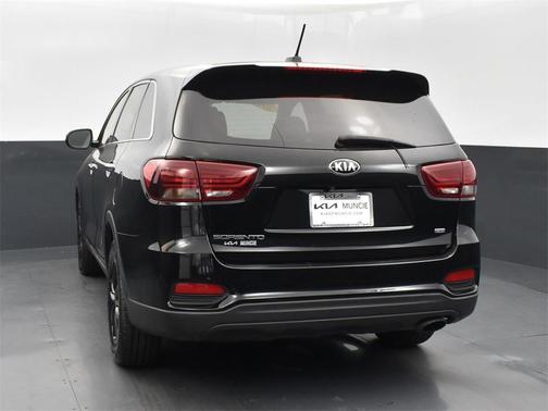 2020 Kia Sorento LX