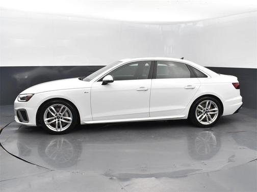 2023 Audi A4 45 S line Premium Plus