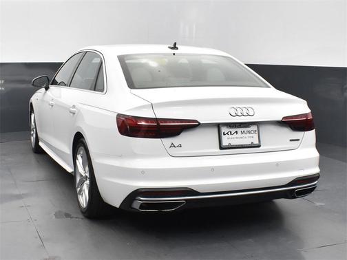 2023 Audi A4 45 S line Premium Plus