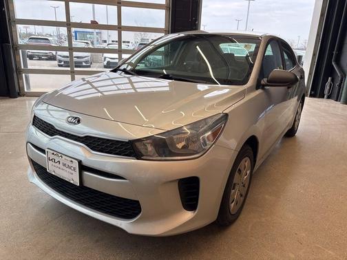 Silky Silver 2018 Kia Rio LX