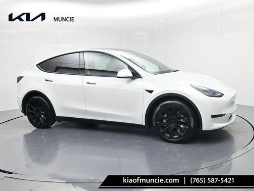 White 2021 Tesla Model Y Long Range