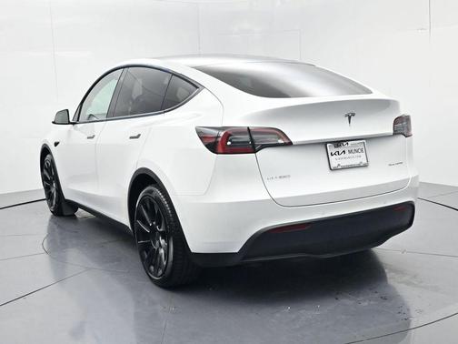 White 2021 Tesla Model Y Long Range