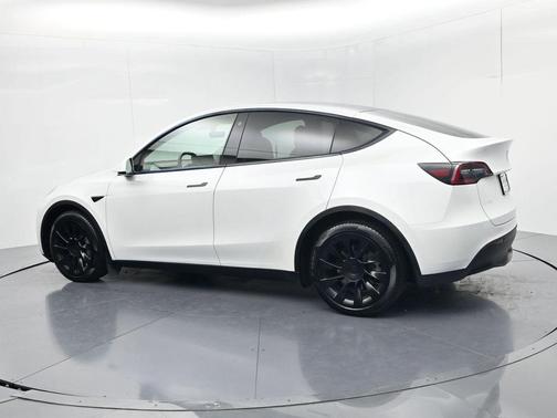 White 2021 Tesla Model Y Long Range
