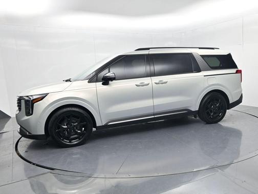 Ivory Silver 2026 Kia Carnival SX