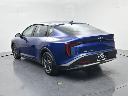 Deep Sea Blue 2025 Kia K4