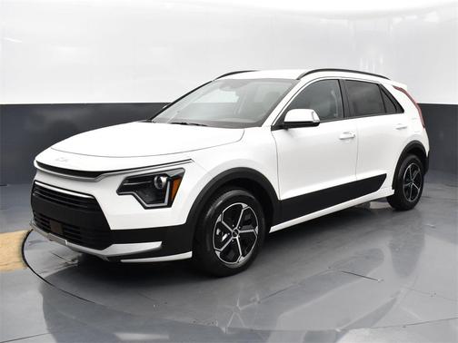 2024 Kia Niro EX