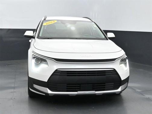 2024 Kia Niro EX