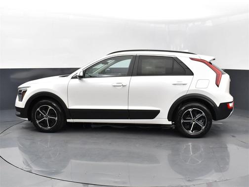 2024 Kia Niro EX