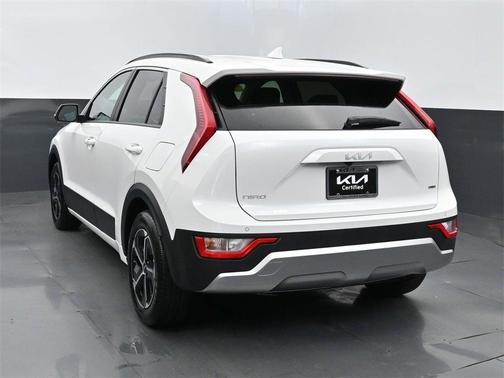 2024 Kia Niro EX