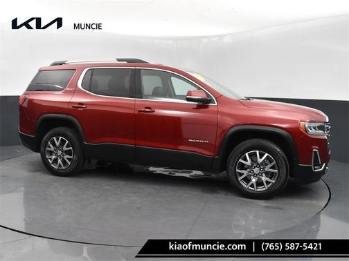 2023 GMC Acadia SLT