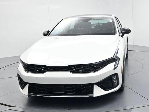 Snow White Pearl 2025 Kia K5 GT-Line