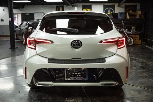 2021 Toyota Corolla Hatchback SE