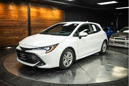 2022 Toyota Corolla Hatchback SE