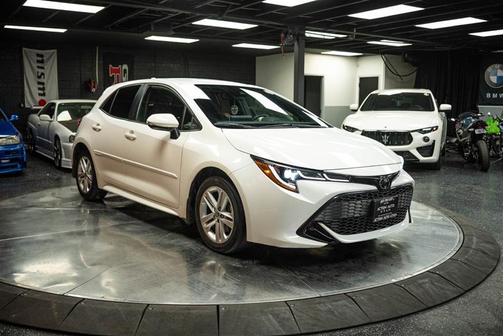 2022 Toyota Corolla Hatchback SE
