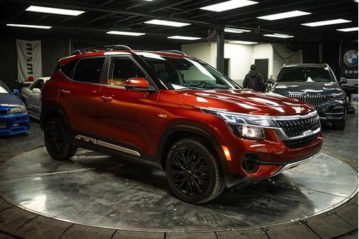 2023 Kia Seltos Nightfall