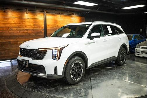 2024 Kia Sorento S