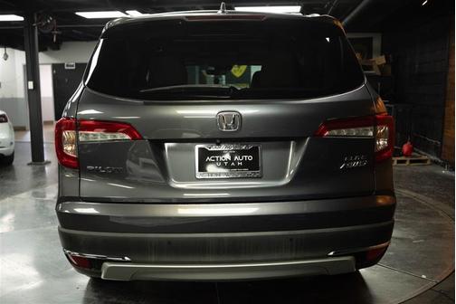 Gray 2019 Honda Pilot Elite