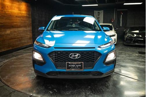 Blue 2020 Hyundai KONA SE