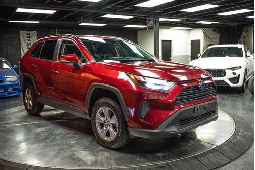 2023 Toyota RAV4 Hybrid XLE