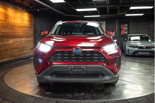 2023 Toyota RAV4 Hybrid XLE
