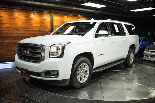 2019 GMC Yukon XL SLT