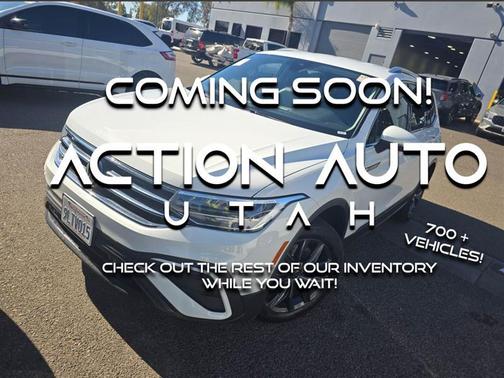 2024 Volkswagen Tiguan 2.0T SE