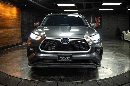 2020 Toyota Highlander Hybrid LE