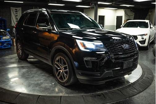 2018 Ford Explorer sport