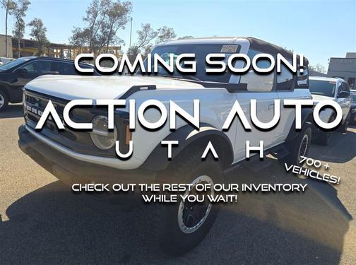 White 2023 Ford Bronco Outer Banks Advanced