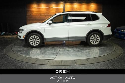 Pure White 2018 Volkswagen Tiguan 2.0T SE