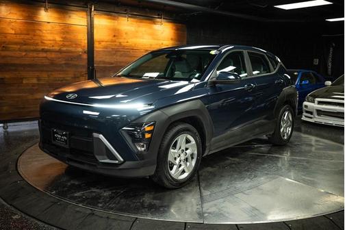 2024 Hyundai KONA SE