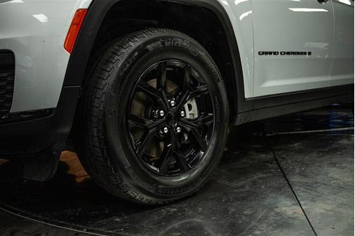 2024 Jeep Grand Cherokee L Laredo