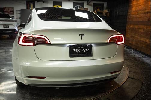 White 2018 Tesla Model 3 Long Range