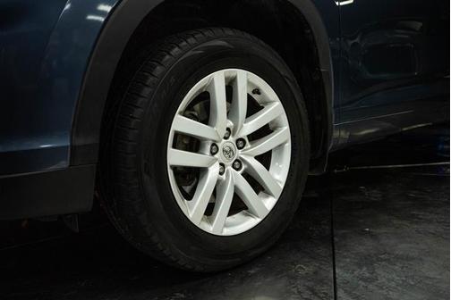 2015 Toyota Highlander LE