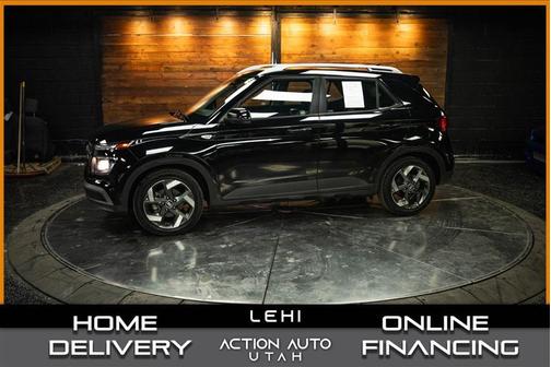 Black 2021 Hyundai VENUE SEL