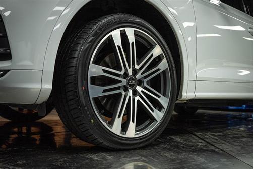 2019 Audi SQ5 3.0T Premium Plus