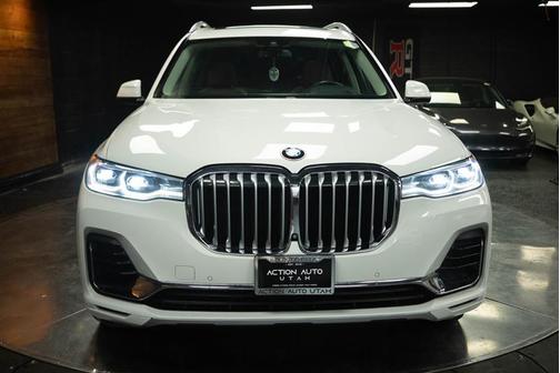 White 2020 BMW X7 xDrive40i