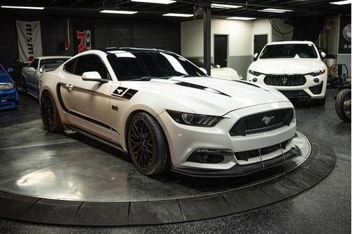 2017 Ford Mustang GT