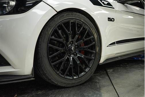 2017 Ford Mustang GT