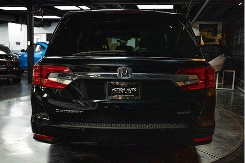 2019 Honda Odyssey Elite